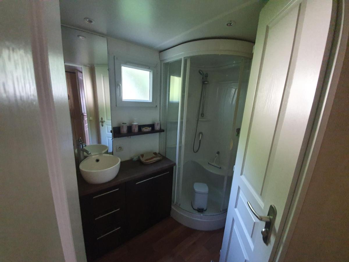 Mobil Home Sainte-Eulalie-en-Born Экстерьер фото