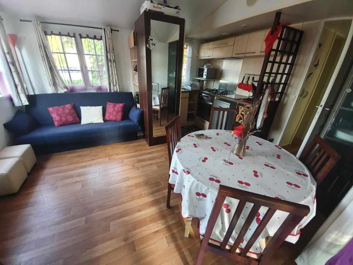 Mobil Home Sainte-Eulalie-en-Born Экстерьер фото